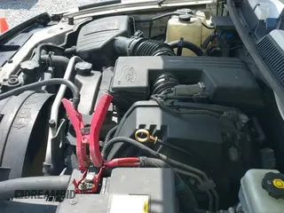 ✅ 2008 Hummer H3 SUV • VIN: 5GTEN13E788122736 • Lot: 42993358. Wystawiony na IAAI z przebiegiem 301 516 mil. Bezpłatny archiwum sprzedaży aukcyjnych z USA i szczegółowy raport historii pojazdu na DreamBid. Zdjęcie 12.