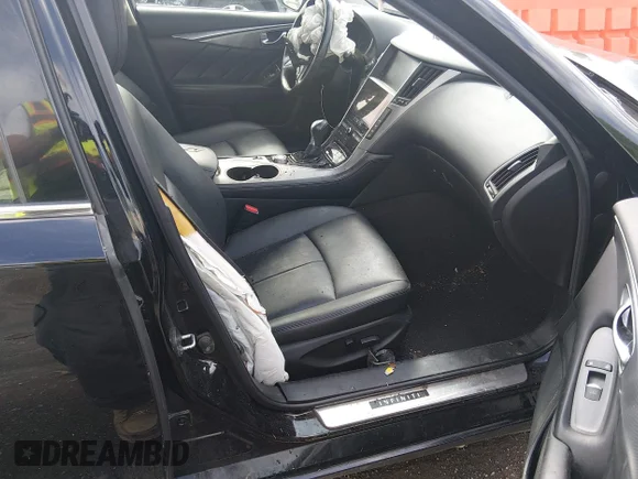 ✅ 2016 Infiniti Q50 Premium • VIN: JN1EV7AR1GM345220 • Lot: 45504574. Wystawiony na IAAI z przebiegiem 135 236 mil. Bezpłatny archiwum sprzedaży aukcyjnych z USA i szczegółowy raport historii pojazdu na DreamBid. Zdjęcie 5.