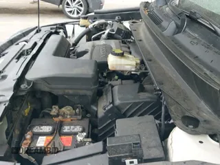 ✅ 2018 Nissan Pathfinder SL • VIN: 5N1DR2MM4JC641258 • Лот: 42828121. Опубликован ранее на IAAI с пробегом 137 987 миль. Бесплатный доступ к архиву аукционных продаж из США и подробный отчёт об истории автомобиля на DreamBid. Изображение 22.