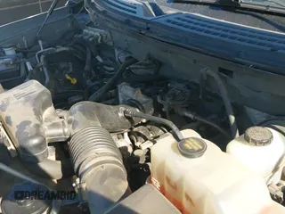 ✅ 2009 Ford F-150 STX • VIN: 1FTRX12W39FB28558 • Lot: 42806947. Listed on IAAI with 289,431 mi. Free auction sales archive from the USA and detailed vehicle history report at DreamBid. Image 19.