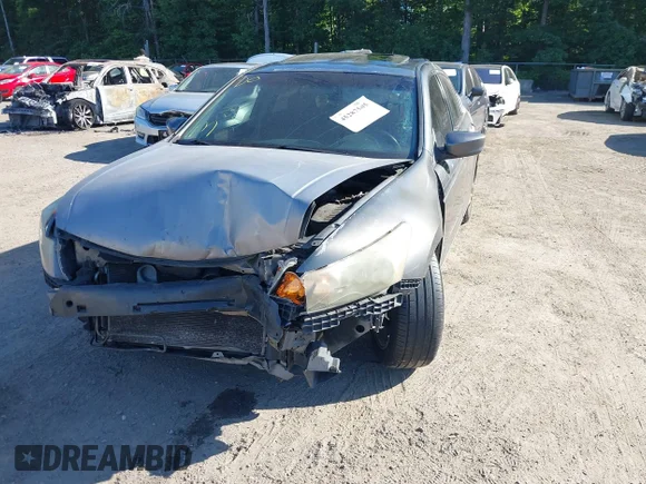 ✅ 2009 Honda Accord EX • VIN: 1HGCP26729A048584 • Лот: 45287505. Опубликован ранее на IAAI с пробегом 266 870 миль. Бесплатный доступ к архиву аукционных продаж из США и подробный отчёт об истории автомобиля на DreamBid. Изображение 6.