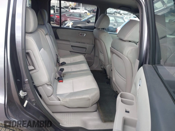 ✅ 2015 Honda Pilot LX • VIN: 5FNYF3H23FB029608 • Lot: 44967498. Wystawiony na IAAI z przebiegiem 75 906 mil. Bezpłatny archiwum sprzedaży aukcyjnych z USA i szczegółowy raport historii pojazdu na DreamBid. Zdjęcie 8.
