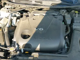 ✅ 2017 Nissan Maxima S • VIN: 1N4AA6AP7HC441530 • Lot: 42808982. Listed on IAAI with 114,831 mi. Free auction sales archive from the USA and detailed vehicle history report at DreamBid. Image 18.