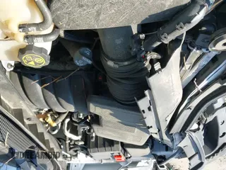 ✅ 2023 Chevrolet Tahoe High Country • VIN: 1GNSKTKL7PR169313 • Lot: 42801943. Wystawiony na IAAI z przebiegiem 67 436 mil. Bezpłatny archiwum sprzedaży aukcyjnych z USA i szczegółowy raport historii pojazdu na DreamBid. Zdjęcie 19.