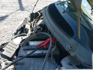 ✅ 2001 Chrysler Town & Country • VIN: 2C8GP44G41R173194 • Lot: 42189327. Wystawiony na IAAI z przebiegiem 206 929 mil. Bezpłatny archiwum sprzedaży aukcyjnych z USA i szczegółowy raport historii pojazdu na DreamBid. Zdjęcie 19.