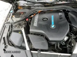 ✅ 2019 BMW 5 Series 530e xDrive • VIN: WBAJB1C59KB376552 • Lot: 86613915. Wystawiony na Copart z przebiegiem 39 773 mil. Bezpłatny archiwum sprzedaży aukcyjnych z USA i szczegółowy raport historii pojazdu na DreamBid. Zdjęcie 13.