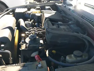 ✅ 2003 Ford Explorer Limited • VIN: 1FMDU75K13ZA30399 • Lot: 43682088. Wystawiony na IAAI z przebiegiem 216 850 mil. Bezpłatny archiwum sprzedaży aukcyjnych z USA i szczegółowy raport historii pojazdu na DreamBid. Zdjęcie 12.