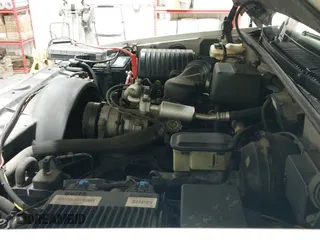 ✅ 1999 GMC Suburban • VIN: 3GKFK16R4XG541398 • Лот: 41274339. Опубликован ранее на IAAI с пробегом 243 827 миль. Бесплатный доступ к архиву аукционных продаж из США и подробный отчёт об истории автомобиля на DreamBid. Изображение 12.