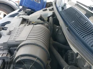 ✅ 2011 Chevrolet Express Cargo • VIN: 1GCWGFCG6B1120481 • Lot: 42218197. Listed on IAAI with 204,375 mi. Free auction sales archive from the USA and detailed vehicle history report at DreamBid. Image 18.