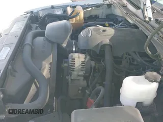 ✅ 2001 GMC Sierra 2500 SLE • VIN: 1GTGC24U51Z262611 • Лот: 41767292. Опубликован ранее на IAAI с пробегом 333 279 миль. Бесплатный доступ к архиву аукционных продаж из США и подробный отчёт об истории автомобиля на DreamBid. Изображение 12.