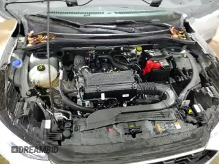 ✅ 2025 Ford Escape ST-Line • VIN: 1FMCU0MNXSUB30740 • Lot: 90871125. Wystawiony na Copart z przebiegiem 9 465 mil. Bezpłatny archiwum sprzedaży aukcyjnych z USA i szczegółowy raport historii pojazdu na DreamBid. Zdjęcie 14.