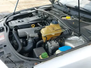 ✅ 2000 Audi A4 • VIN: WAUDC68D8YA088513 • Lot: 43783511. Wystawiony na IAAI z przebiegiem 183 543 mil. Bezpłatny archiwum sprzedaży aukcyjnych z USA i szczegółowy raport historii pojazdu na DreamBid. Zdjęcie 12.