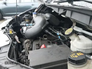 ✅ 2016 Ford Transit Cargo • VIN: 1FTYE1YM2GKB40180 • Lot: 43752890. Wystawiony na IAAI z przebiegiem 151 746 mil. Bezpłatny archiwum sprzedaży aukcyjnych z USA i szczegółowy raport historii pojazdu na DreamBid. Zdjęcie 20.