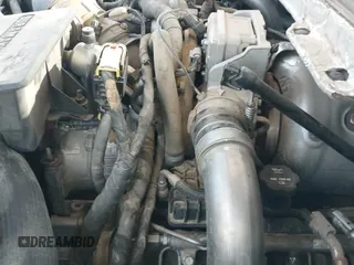 ✅ 2017 Chevrolet Silverado 2500HD LT • VIN: 1GC1KVEY9HF181540 • Lot: 43017957. Listed on IAAI with 198,394 mi. Free auction sales archive from the USA and detailed vehicle history report at DreamBid. Image 21.