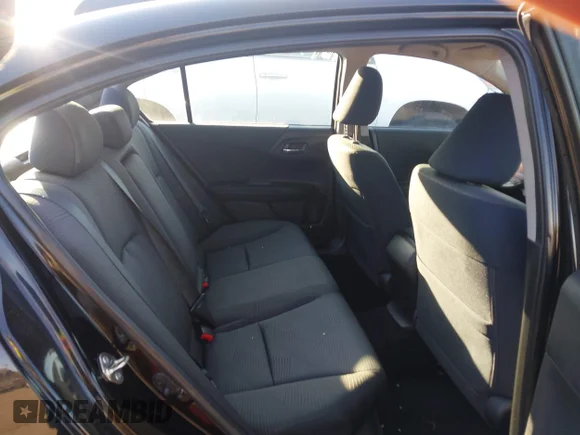 ✅ 2015 Honda Accord LX • VIN: 1HGCR2F35FA137195 • Lot: 44195486. Wystawiony na IAAI z przebiegiem 87 665 mil. Bezpłatny archiwum sprzedaży aukcyjnych z USA i szczegółowy raport historii pojazdu na DreamBid. Zdjęcie 8.