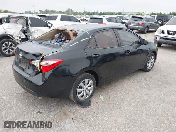 ✅ 2015 Toyota Corolla S Plus • VIN: 5YFBURHE9FP178571 • Lot: 45039384. Wystawiony na IAAI z przebiegiem 64 663 mil. Bezpłatny archiwum sprzedaży aukcyjnych z USA i szczegółowy raport historii pojazdu na DreamBid. Zdjęcie 4.