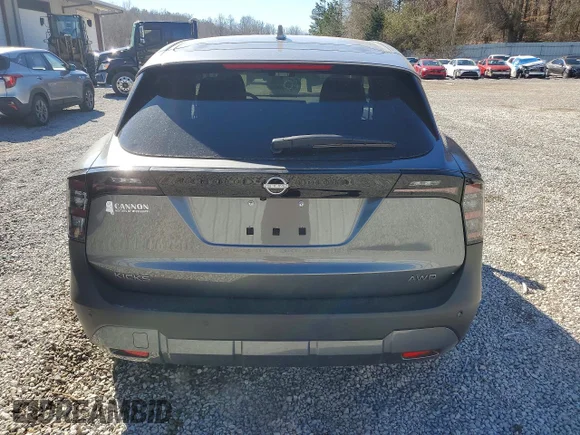 ✅ 2025 Nissan Kicks SV • VIN: 3N8AP6CB4SL403604 • Lot: 78230835. Listed on Copart with 2,711 mi. Free auction sales archive from the USA and detailed vehicle history report at DreamBid. Image 6.