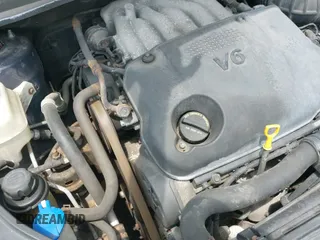 ✅ 2008 Kia Rondo LX • VIN: KNAFG526387185844 • Lot: 42950185. Wystawiony na IAAI z przebiegiem 118 232 mil. Bezpłatny archiwum sprzedaży aukcyjnych z USA i szczegółowy raport historii pojazdu na DreamBid. Zdjęcie 12.