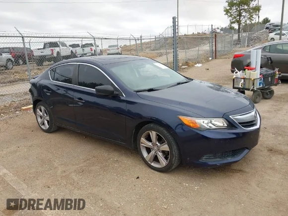 ✅ 2014 Acura ILX • VIN: 19VDE1F37EE013300 • Lot: 41748115. Listed on IAAI with 122,732 mi. Free auction sales archive from the USA and detailed vehicle history report at DreamBid. Image 1.