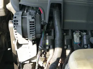 2014 Chevrolet Suburban LT z VIN 1GNSCJE0XER124222, wystawiony jako IAAI lot #41994798 z przebiegiem 268 836 mil mil oraz . Historia ofert i sprzedaży dostępna na DreamBid. Obrazek 24.