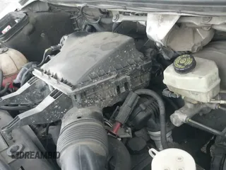 ✅ 2011 Mercedes-Benz Sprinter Cargo • VIN: WD3PE8CB7B5604978 • Lot: 42638580. Wystawiony na IAAI z przebiegiem 424 180 mil. Bezpłatny archiwum sprzedaży aukcyjnych z USA i szczegółowy raport historii pojazdu na DreamBid. Zdjęcie 18.