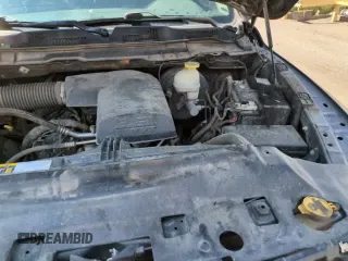 2018 Ram 1500 Tradesman z VIN 1C6RR6FG4JS350779, wystawiony jako Copart lot #68712325 z przebiegiem 140 180 mil mil oraz Szkoda całkowita • Salvage title. Historia ofert i sprzedaży dostępna na DreamBid. Obrazek 16.