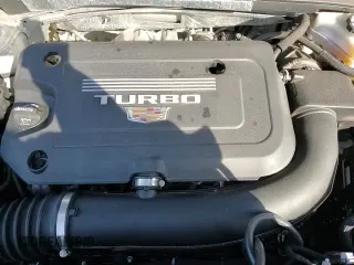 ✅ 2020 Cadillac XT4 FWD Premium Luxury • VIN: 1GYFZCR45LF141942 • Лот: 92525625. Опубликован ранее на Copart с пробегом 50 967 миль. Бесплатный доступ к архиву аукционных продаж из США и подробный отчёт об истории автомобиля на DreamBid. Изображение 14.