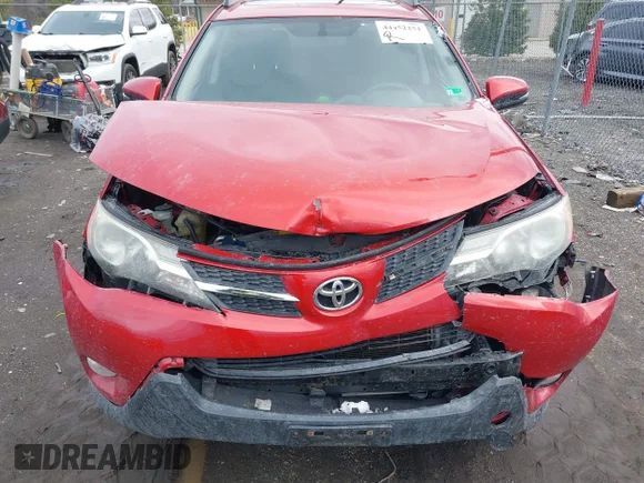 ✅ 2014 Toyota RAV4 XLE • VIN: 2T3WFREV4EW090998 • Лот: 44452251. Опубліковано раніше на IAAI з пробігом 181 483 миль. Безкоштовний доступ до архіву аукціонних продажів зі США та докладний звіт про історію автомобіля на DreamBid. Зображення 6.