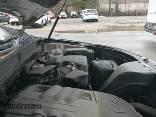 2010 Hyundai Veracruz Limited с VIN KM8NUDCC0AU135170, выставлен на аукционе IAAI как лот 41812802 с пробегом 102 438 миль миль и . История ставок и продаж доступна на DreamBid. Изображение 12.