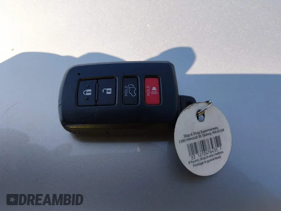 ✅ 2015 Toyota Highlander XLE • VIN: 5TDJKRFH3FS218388 • Lot: 44992976. Listed on IAAI with 358,222 mi. Free auction sales archive from the USA and detailed vehicle history report at DreamBid. Image 11.