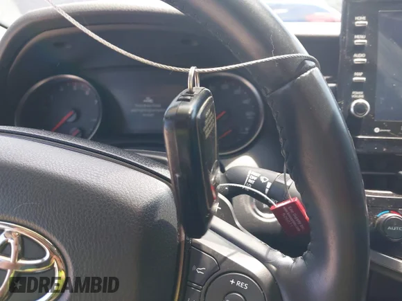 ✅ 2022 Toyota Camry XSE • VIN: 4T1K61AK5NU719267 • Lot: 45308231. Wystawiony na IAAI z przebiegiem 48 372 mil. Bezpłatny archiwum sprzedaży aukcyjnych z USA i szczegółowy raport historii pojazdu na DreamBid. Zdjęcie 11.