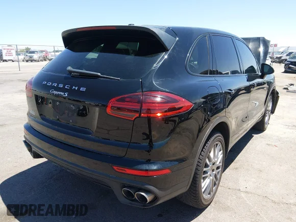 ✅ 2017 Porsche Cayenne S • VIN: WP1AB2A24HLA52959 • Лот: 45055772. Опубликован ранее на IAAI с пробегом Не указан. Бесплатный доступ к архиву аукционных продаж из США и подробный отчёт об истории автомобиля на DreamBid. Изображение 4.