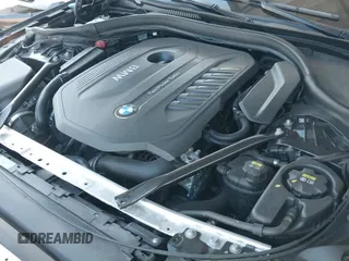 ✅ 2017 BMW 5 Series 540i • VIN: WBAJE5C3XHG916824 • Лот: 43189419. Опубликован ранее на IAAI с пробегом 77 251 миль. Бесплатный доступ к архиву аукционных продаж из США и подробный отчёт об истории автомобиля на DreamBid. Изображение 20.