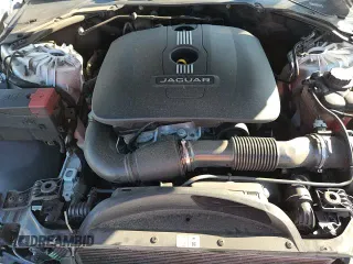 ✅ 2017 Jaguar XE 25t • VIN: SAJAR4BG2HA976185 • Lot: 81405715. Listed on Copart with 73,307 mi. Free auction sales archive from the USA and detailed vehicle history report at DreamBid. Image 16.