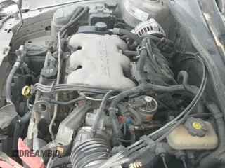 2002 Chevrolet Malibu z VIN 1G1ND52J32M690070, wystawiony jako IAAI lot #41660992 z przebiegiem 240 455 mil mil oraz . Historia ofert i sprzedaży dostępna na DreamBid. Obrazek 14.