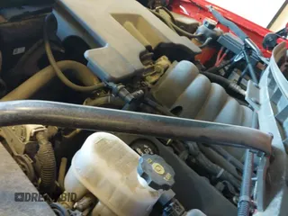 ✅ 2016 Chevrolet Silverado 1500 LT • VIN: 1GCVKREC0GZ157217 • Лот: 43406829. Опубликован ранее на IAAI с пробегом 81 258 миль. Бесплатный доступ к архиву аукционных продаж из США и подробный отчёт об истории автомобиля на DreamBid. Изображение 19.