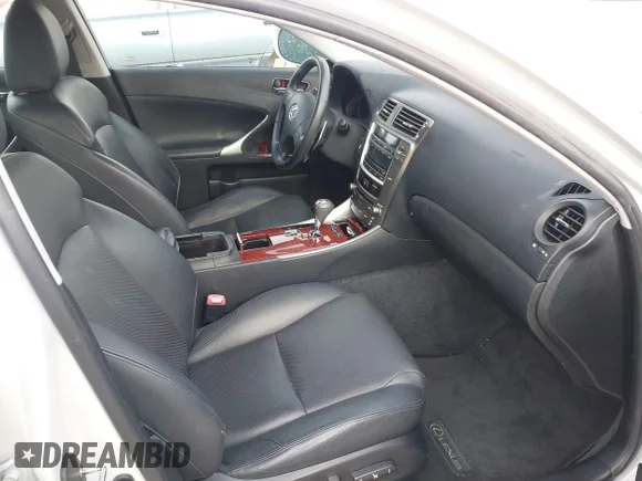 ✅ 2008 Lexus IS 250 • VIN: JTHBK262585074101 • Лот: 44720277. Опубліковано раніше на IAAI з пробігом 158 608 миль. Безкоштовний доступ до архіву аукціонних продажів зі США та докладний звіт про історію автомобіля на DreamBid. Зображення 5.