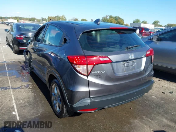 ✅ 2018 Honda HR-V LX • VIN: 3CZRU5G32JM700913 • Lot: 43511505. Wystawiony na IAAI z przebiegiem 116 453 mil. Bezpłatny archiwum sprzedaży aukcyjnych z USA i szczegółowy raport historii pojazdu na DreamBid. Zdjęcie 3.