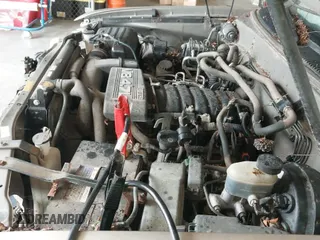 ✅ 2005 Toyota Sequoia SR5 • VIN: 5TDZT34A05S262012 • Lot: 43068592. Wystawiony na IAAI z przebiegiem 209 002 mil. Bezpłatny archiwum sprzedaży aukcyjnych z USA i szczegółowy raport historii pojazdu na DreamBid. Zdjęcie 25.