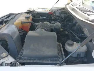 ✅ 2016 Ford F-150 XL • VIN: 1FTMF1C87GKF12280 • Лот: 42673673. Опубликован ранее на IAAI с пробегом 280 675 миль. Бесплатный доступ к архиву аукционных продаж из США и подробный отчёт об истории автомобиля на DreamBid. Изображение 19.