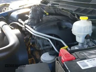 2010 Dodge 1500 Sport z VIN 1D7RV1CT7AS100645, wystawiony jako IAAI lot #42120175 z przebiegiem 194 767 mil mil oraz . Historia ofert i sprzedaży dostępna na DreamBid. Obrazek 19.