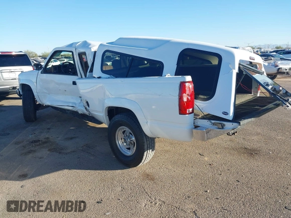 ✅ 1994 GMC Sierra 2500 • VIN: 1GTGK29N5RE535554 • Lot: 43632134. Wystawiony na IAAI z przebiegiem 106 413 mil. Bezpłatny archiwum sprzedaży aukcyjnych z USA i szczegółowy raport historii pojazdu na DreamBid. Zdjęcie 3.