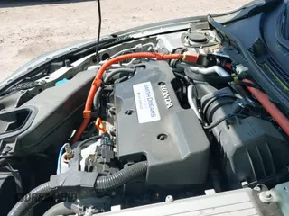 ✅ 2015 Honda Accord EX-L • VIN: 1HGCR6F58FA009722 • Lot: 42550940. Listed on IAAI with 101,754 mi. Free auction sales archive from the USA and detailed vehicle history report at DreamBid. Image 20.