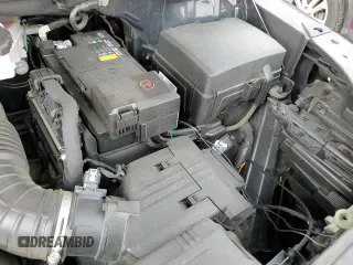 ✅ 2024 Kia Carnival LX • VIN: KNDNB4H36R6323694 • Lot: 82477615. Wystawiony na Copart z przebiegiem 59 576 mil. Bezpłatny archiwum sprzedaży aukcyjnych z USA i szczegółowy raport historii pojazdu na DreamBid. Zdjęcie 14.