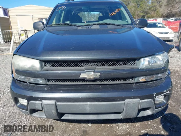 ✅ 2004 Chevrolet TrailBlazer EXT LS • VIN: 1GNES16S946118377 • Lot: 44240329. Wystawiony na IAAI z przebiegiem 185 449 mil. Bezpłatny archiwum sprzedaży aukcyjnych z USA i szczegółowy raport historii pojazdu na DreamBid. Zdjęcie 6.