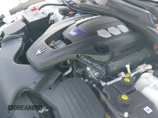 ✅ 2021 Maserati Ghibli S Q4 • VIN: ZAM57YTA4M1357696 • Lot: 42476034. Wystawiony na IAAI z przebiegiem 37 200 mil. Bezpłatny archiwum sprzedaży aukcyjnych z USA i szczegółowy raport historii pojazdu na DreamBid. Zdjęcie 19.