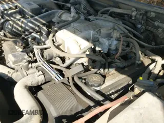 ✅ 1996 Lexus LS 400 • VIN: JT8BH22F7T0065042 • Лот: 42342481. Опубликован ранее на IAAI с пробегом 269 432 миль. Бесплатный доступ к архиву аукционных продаж из США и подробный отчёт об истории автомобиля на DreamBid. Изображение 12.