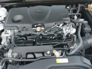 ✅ 2022 Toyota Camry SE • VIN: 4T1G11AK2NU650493 • Lot: 43480036. Wystawiony na IAAI z przebiegiem 38 704 mil. Bezpłatny archiwum sprzedaży aukcyjnych z USA i szczegółowy raport historii pojazdu na DreamBid. Zdjęcie 21.