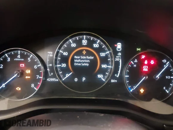 ✅ 2021 Mazda CX-30 Preferred • VIN: 3MVDMBCL2MM210902 • Lot: 42522203. Wystawiony na IAAI z przebiegiem 42 995 mil. Bezpłatny archiwum sprzedaży aukcyjnych z USA i szczegółowy raport historii pojazdu na DreamBid. Zdjęcie 7.