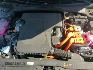 ✅ 2025 Hyundai Elantra Blue • VIN: KMHLM4DJ2SU143471 • Lot: 87416255. Listed on Copart with 1,297 mi. Free auction sales archive from the USA and detailed vehicle history report at DreamBid. Image 13.